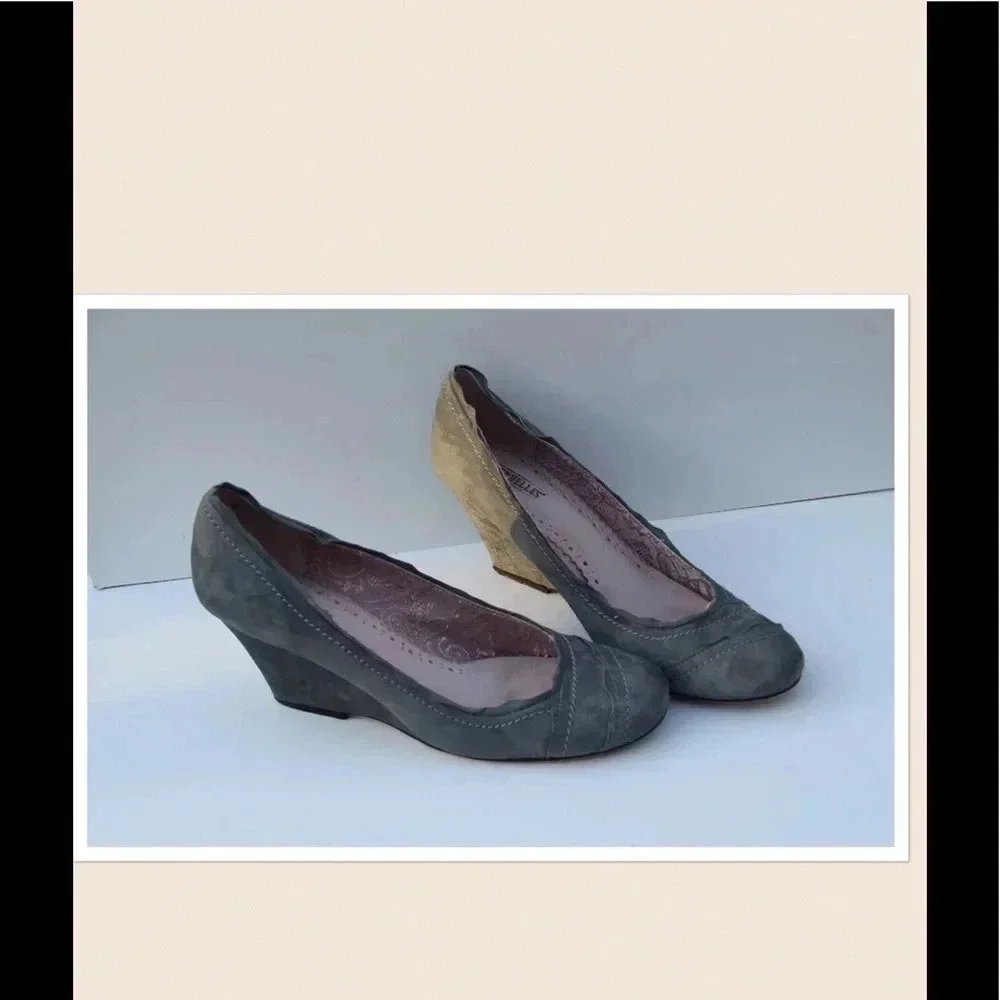 Seychelles wedges